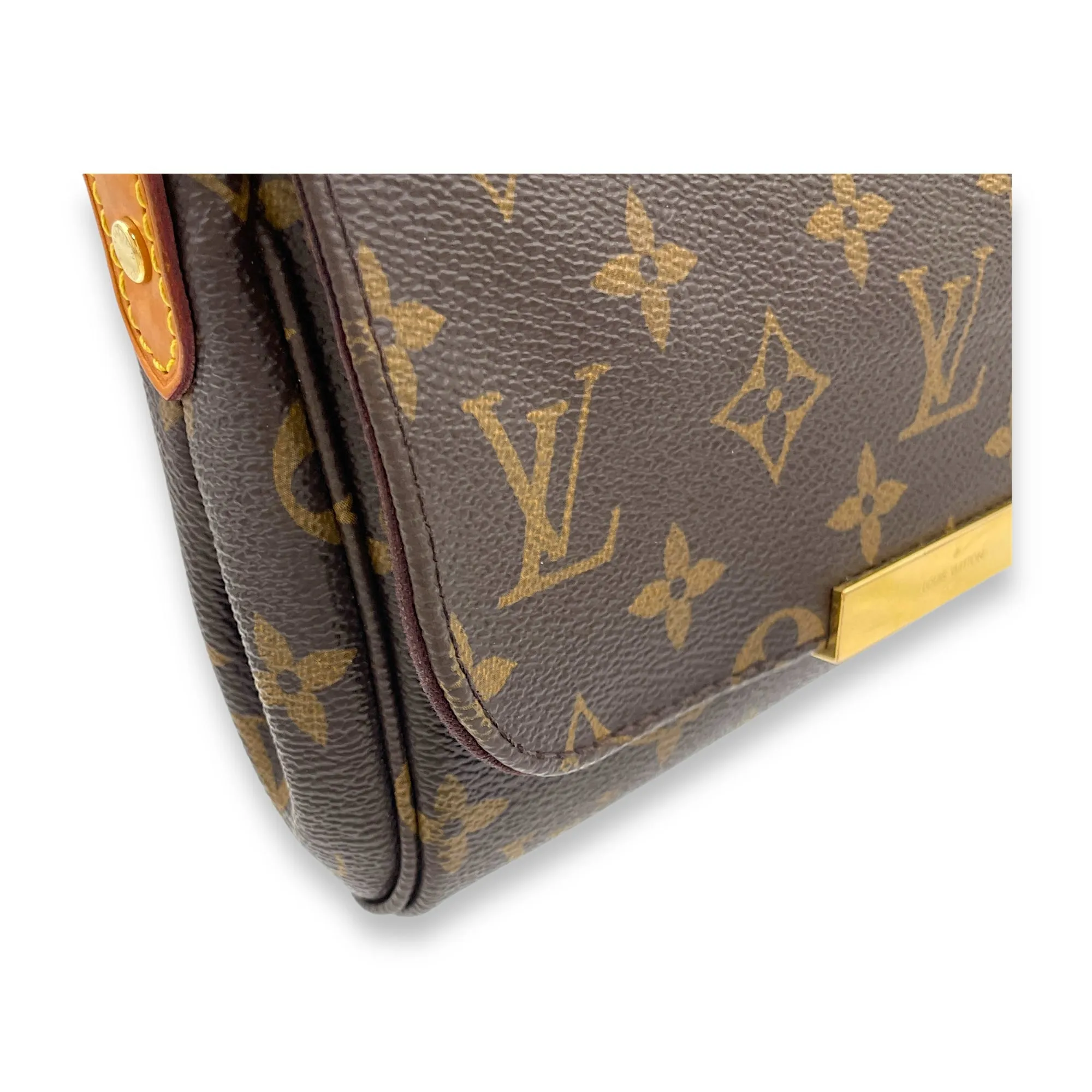 Favourite Crossbody Bag Brown in Monogram Coated Canvas, Gold hardware