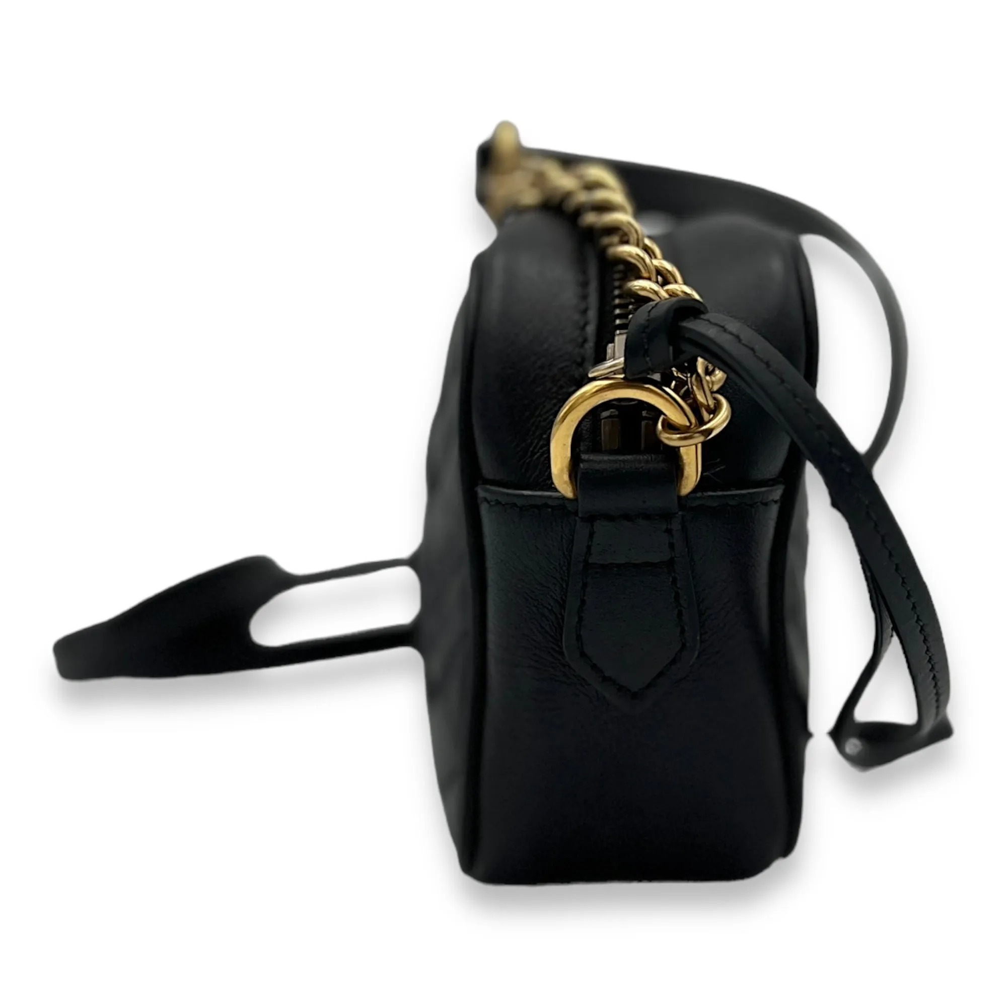 GG Marmont Mini Black Crossbody Bag in Calfskin, Gold hardware