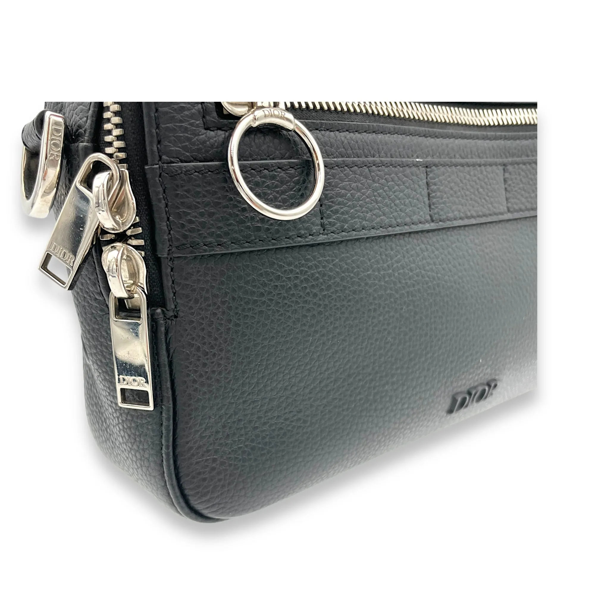 Safari Black Messenger in Calfskin, Silver hardware